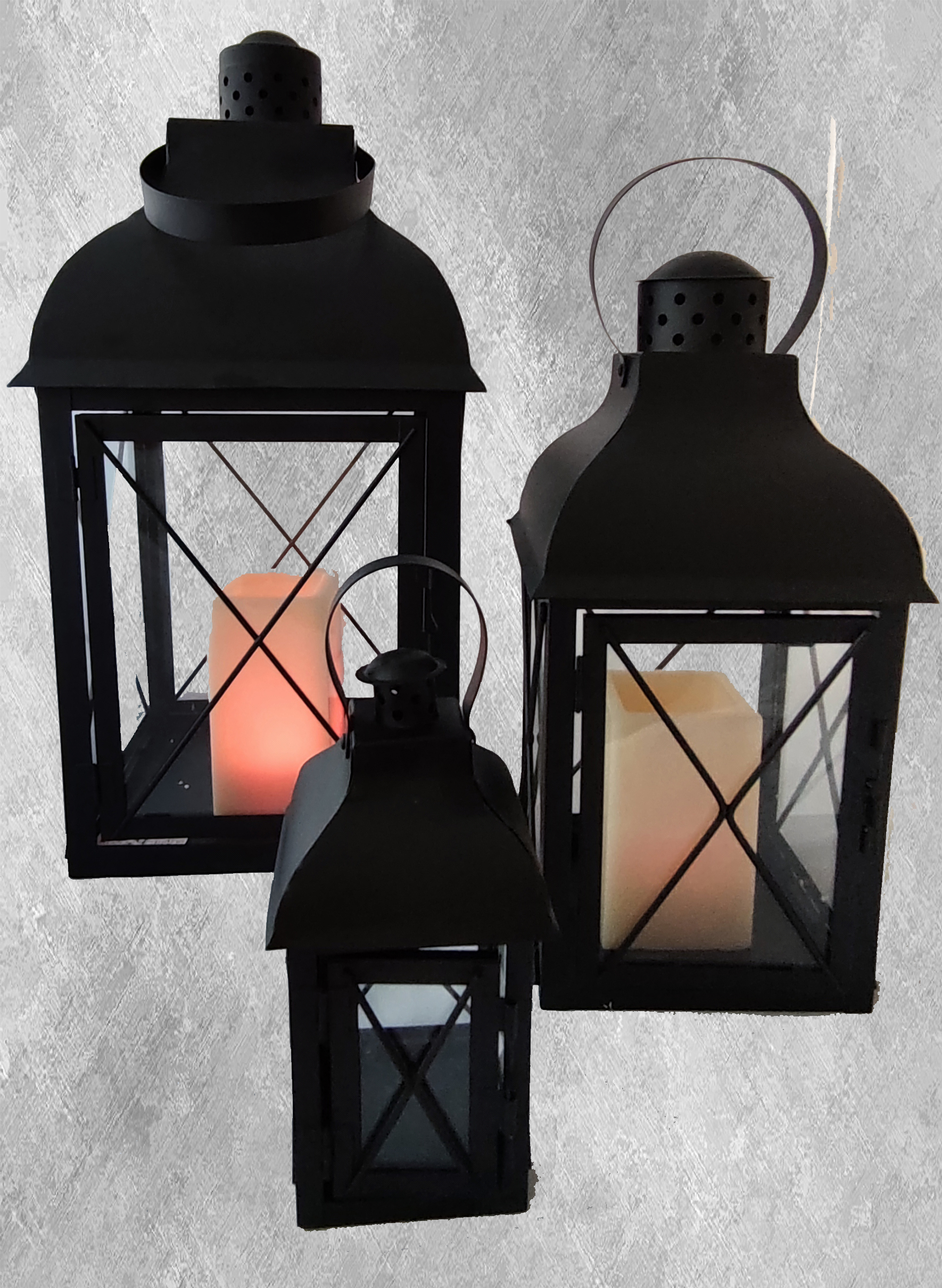 Светодиодные свечи и подсвечники