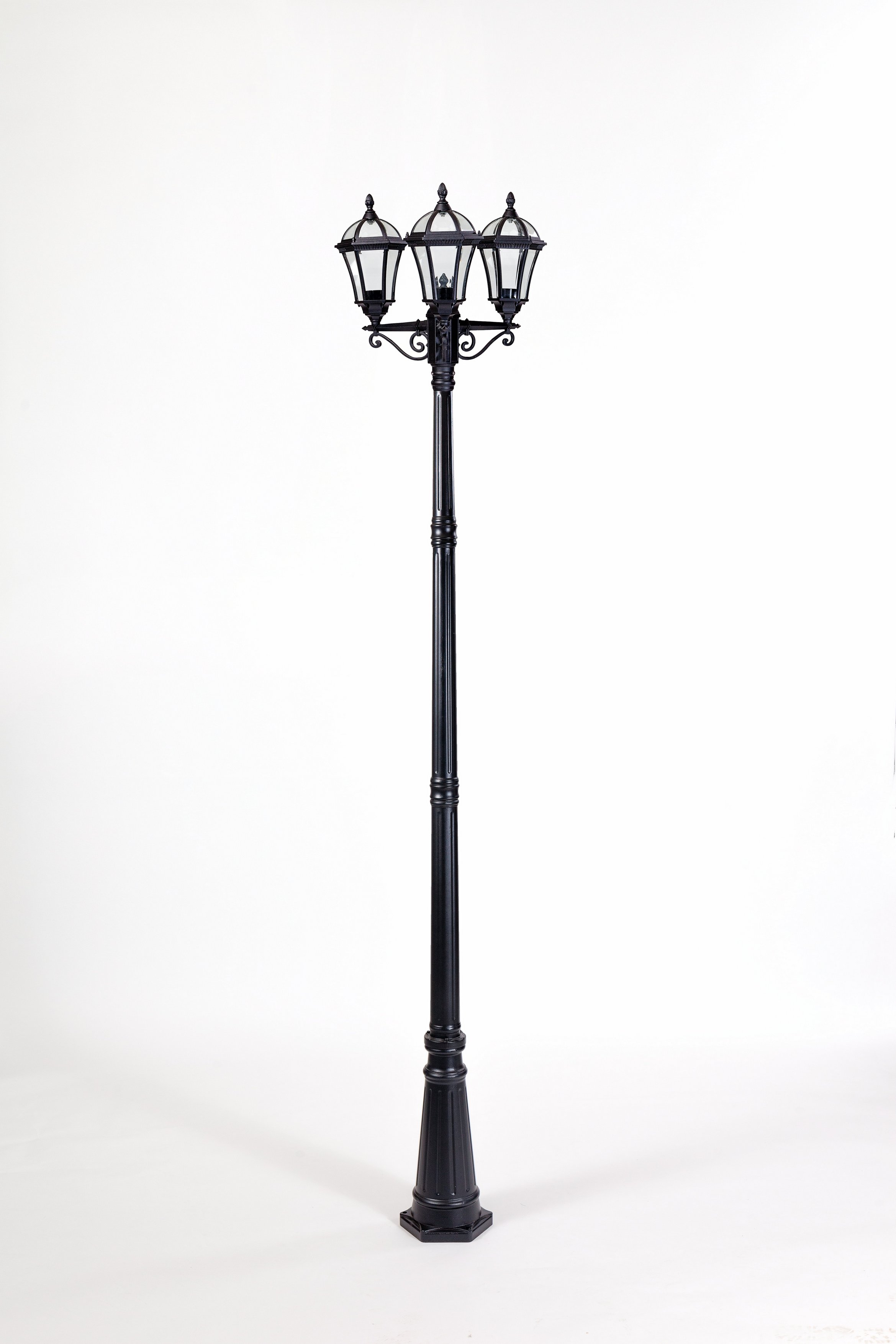 Садово-парковый светильник серии Rome S 95210 S B 18