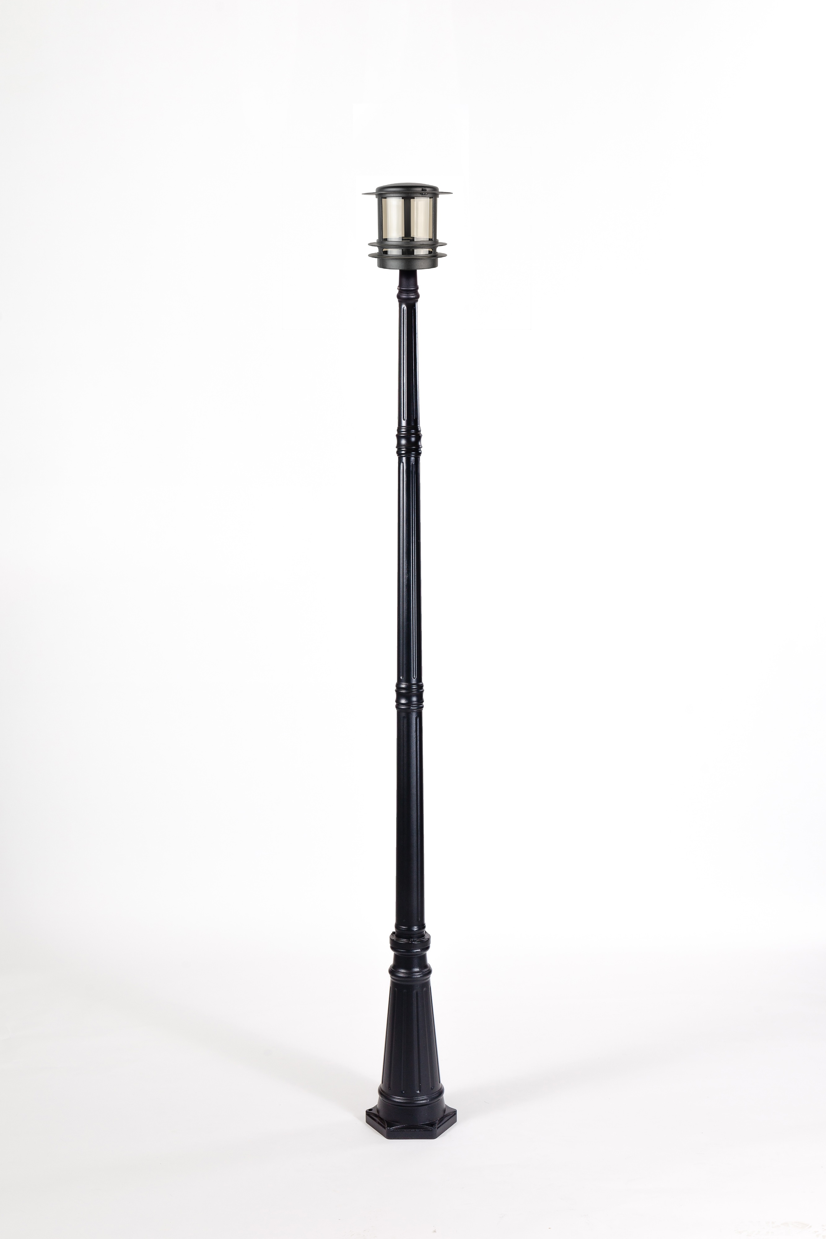 Садово-парковый светильник серии Tokio Smoky 68310  18 smoky