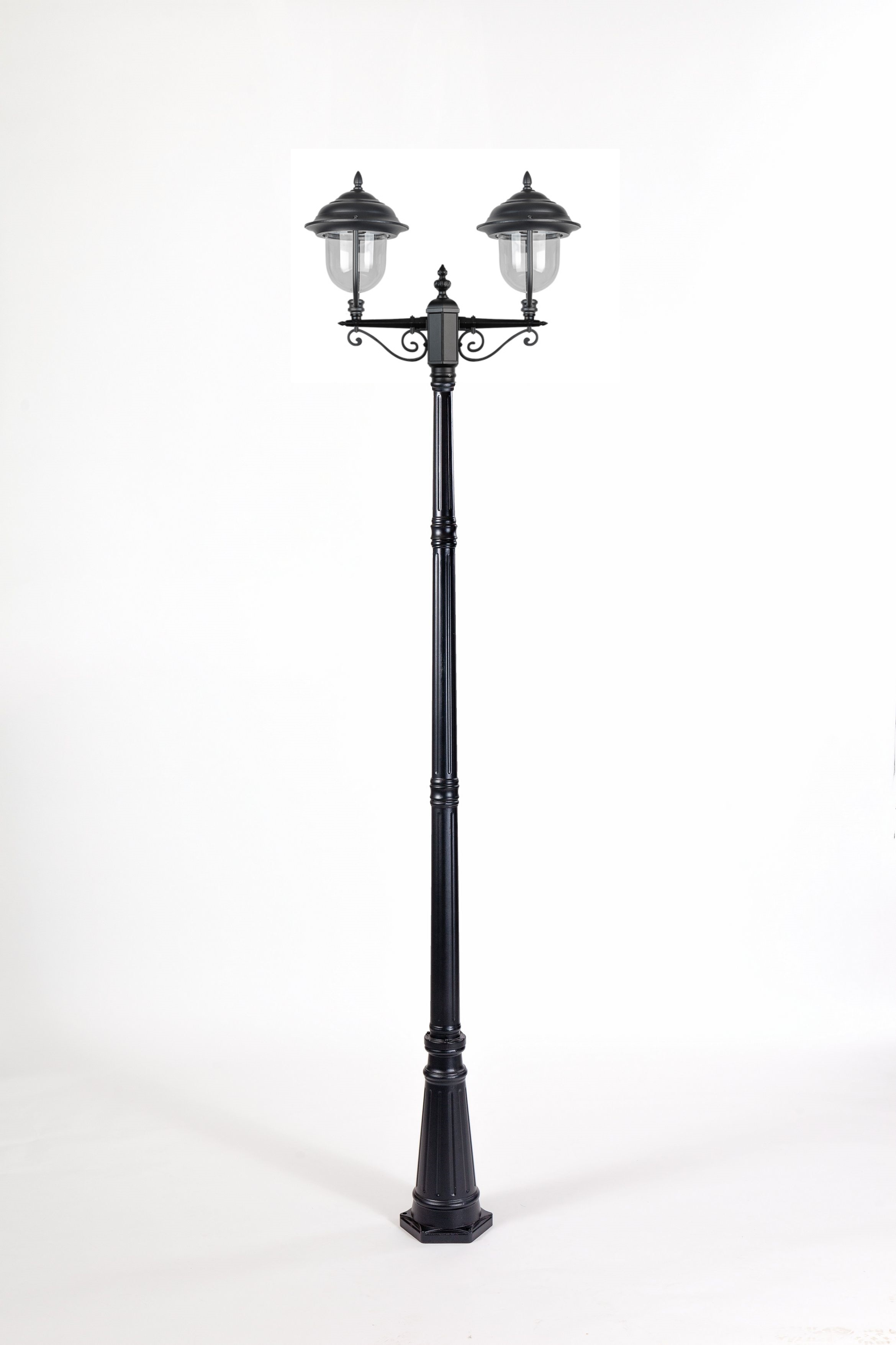 Садово-парковый светильник серии  Madrid  bl 84310  А 18   bl