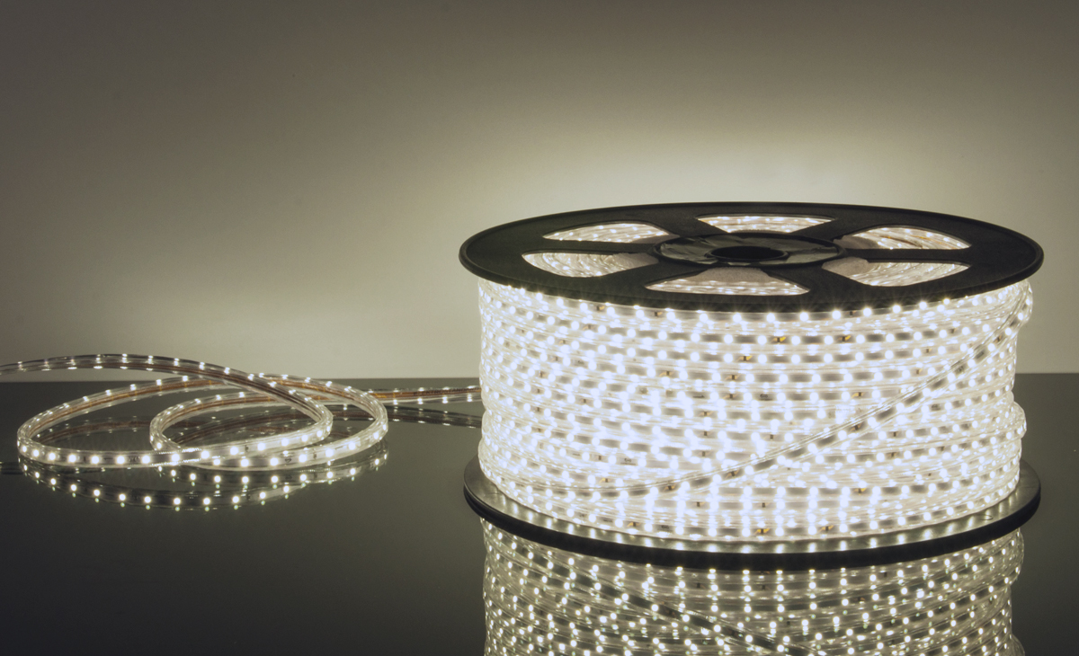 Светодиодная лента АС220V 4.8-14.4W на 1м IP68